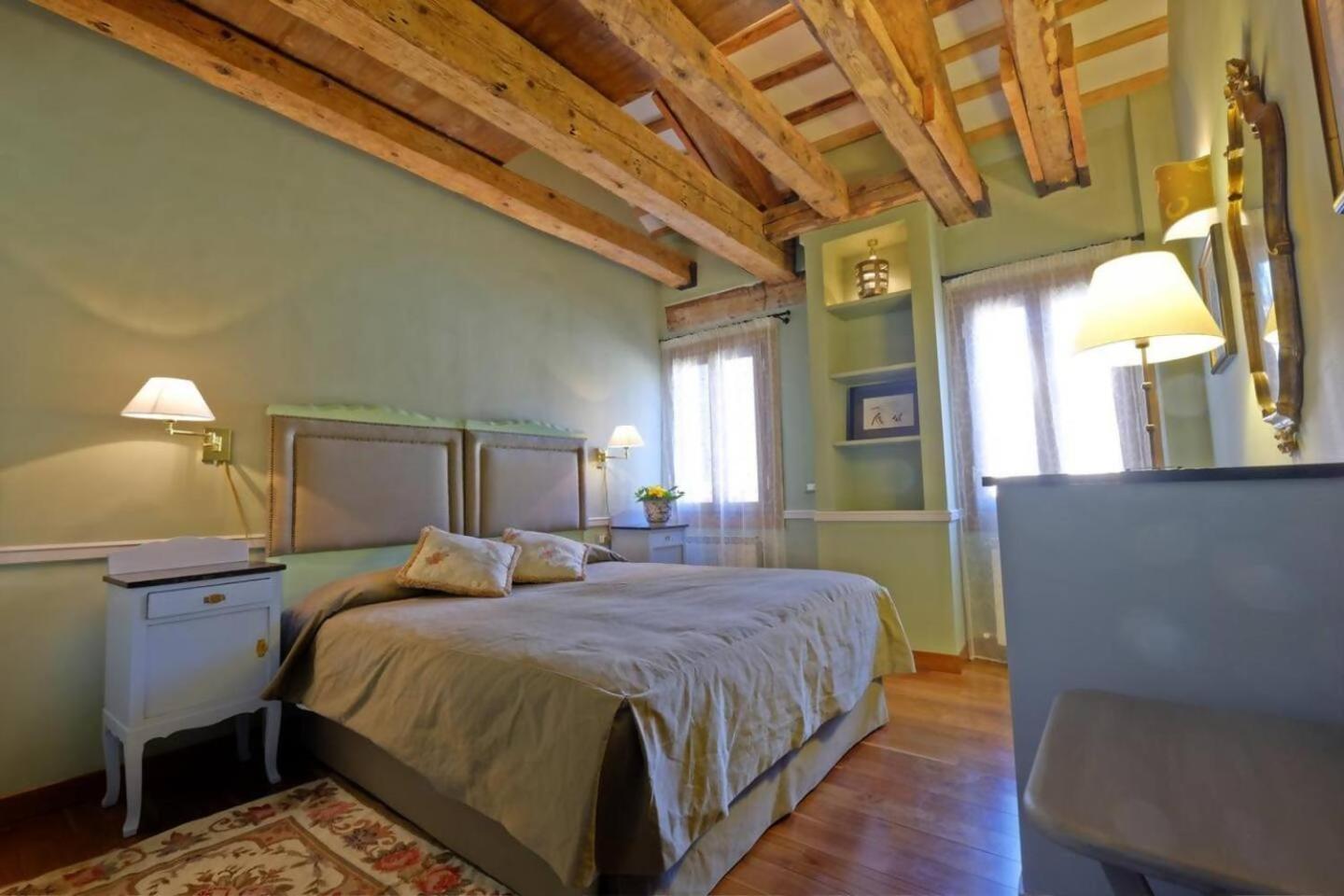 Campanile Alla Canonica Design House Венеция Экстерьер фото